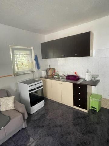 פודסטראנה Villa Marija מראה חיצוני תמונה