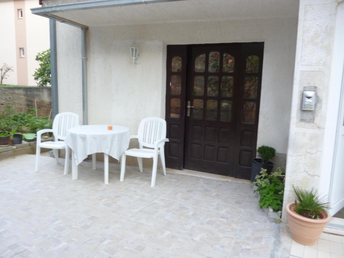 פודסטראנה Villa Marija מראה חיצוני תמונה